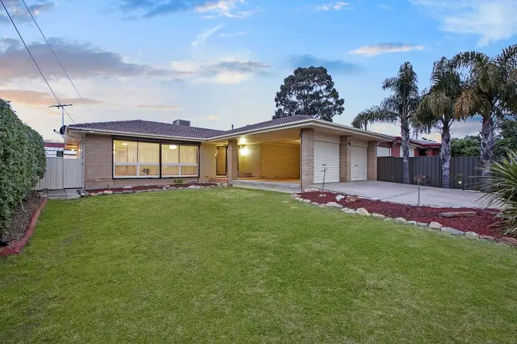 18 Burns Court, Morphett Vale SA 5162