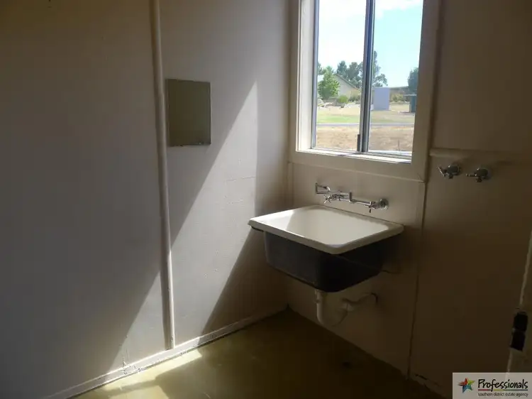 Seventh view of Homely house listing, 20 Caulfield Street, Collie WA 6225