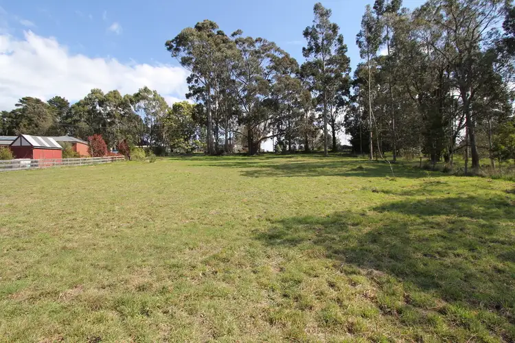 18 Stanley Street, Gordon VIC 3345