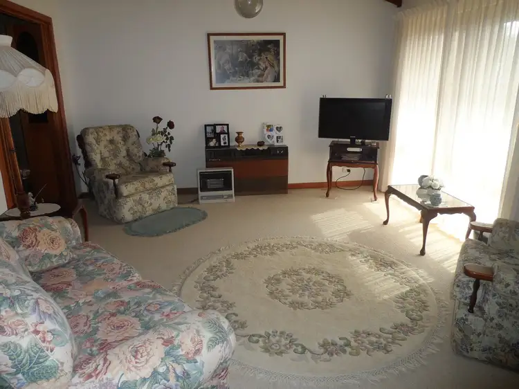 Fifth view of Homely house listing, 16 Thiele Avenue, Loxton SA 5333