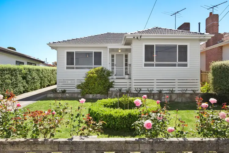 6 Murray Street