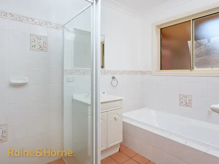 Fifth view of Homely house listing, 1 Havilah Place, Bourkelands NSW 2650