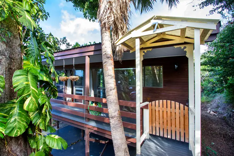 Second view of Homely house listing, 7/9 Cedar Court, Jubilee Pocket QLD 4802