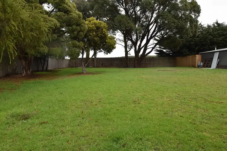 56 Coalville Rd, Moe VIC 3825