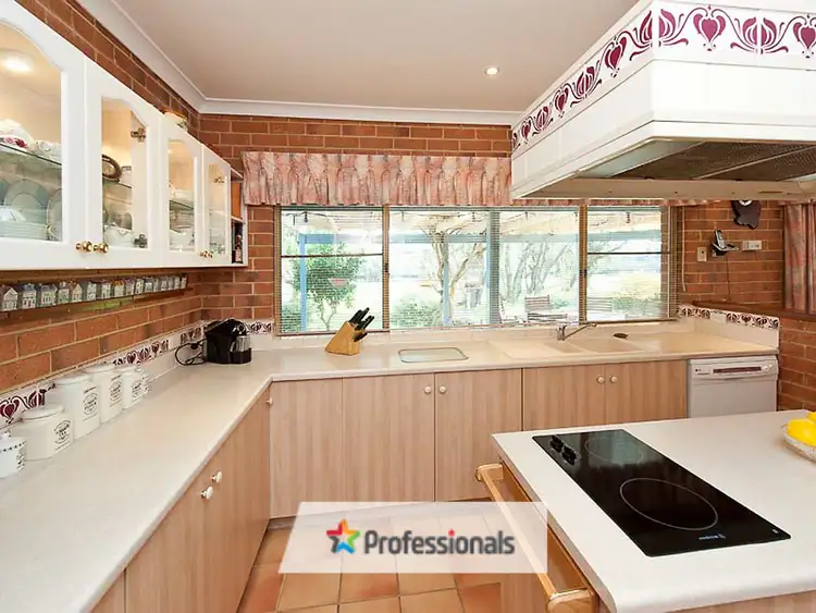Fifth view of Homely house listing, 33 Lever Way, South Yunderup WA 6208