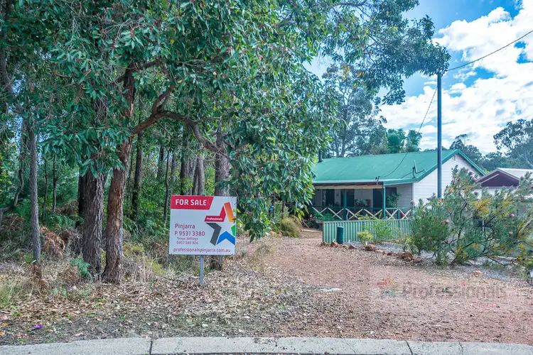 18 Begonia Court, Dwellingup WA 6213