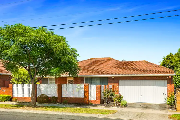 2/276 Spring Road, Dingley Village VIC 3172