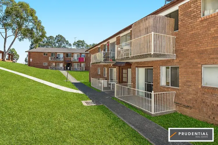 22/3 Lavinia Place, Ambarvale NSW 2560