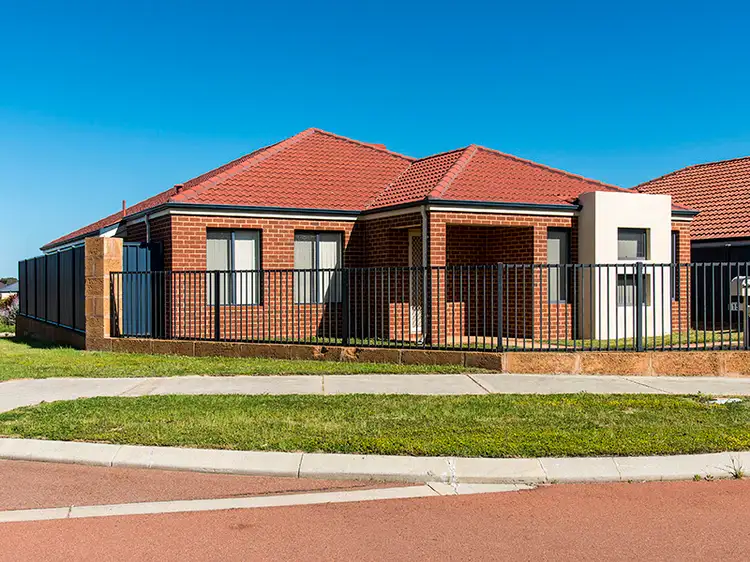 15 Peppies Crescent, Byford WA 6122