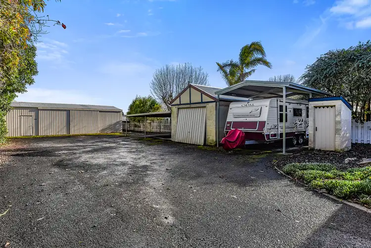Third view of Homely house listing, 10 Crouch Street South, Mount Gambier SA 5290