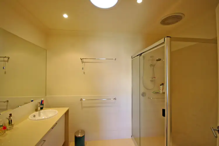 Seventh view of Homely house listing, 41 Barrier Reef Circuit, Endeavour Hills VIC 3802