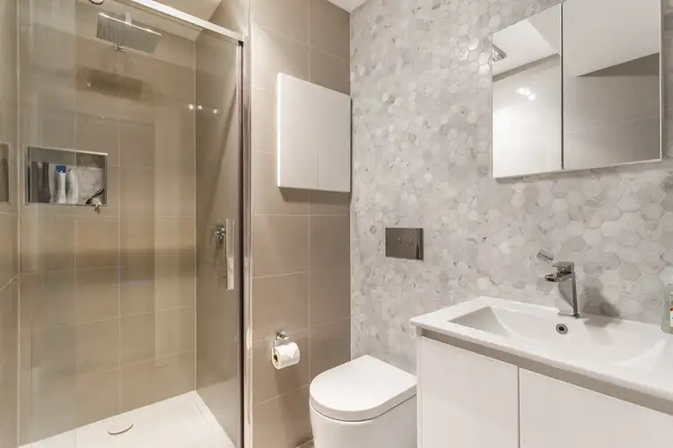 Seventh view of Homely house listing, 15 Joseph Court, Pakenham VIC 3810