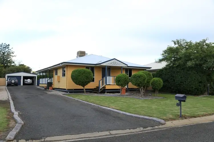 33 KARALEE COURT, Roma QLD 4455