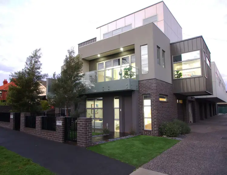 1/182 Pascoe Vale Road, Moonee Ponds VIC 3039