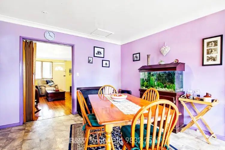 Fourth view of Homely house listing, 370 Luxford Road, Lethbridge Park NSW 2770