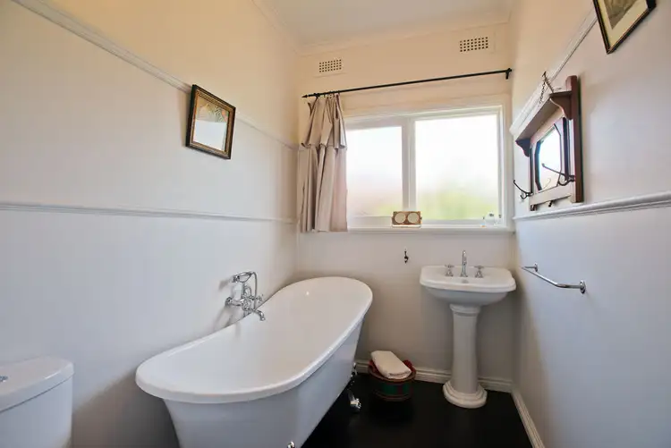 Sixth view of Homely house listing, 7 Bourke Street, Bacchus Marsh VIC 3340