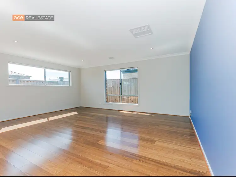 Fourth view of Homely house listing, 24 Cutleaf Crescent, Tarneit VIC 3029