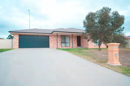Main view of Homely house listing, 15 Anzac Crescent, Narrandera NSW 2700