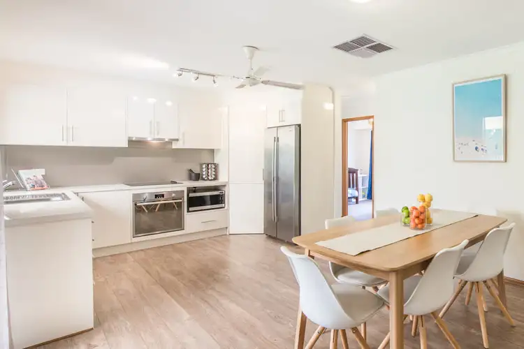 104 Reynell Road, Woodcroft SA 5162