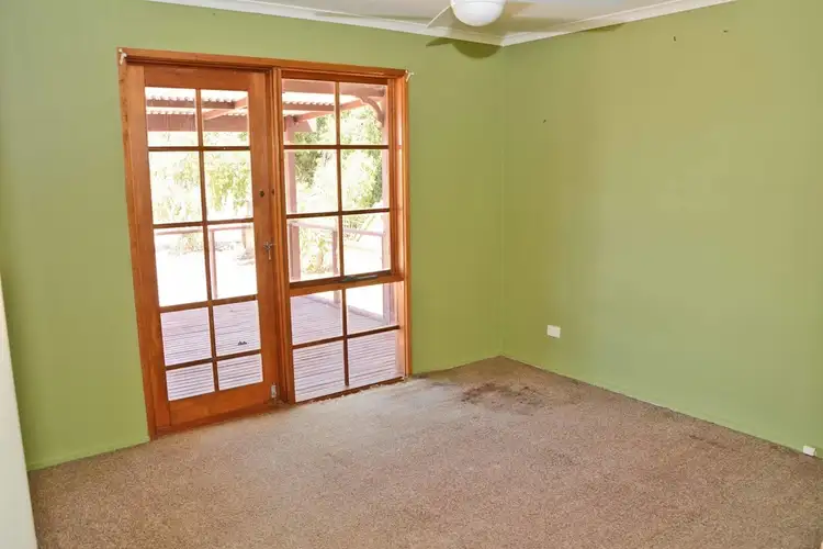 Seventh view of Homely house listing, 10 Arafura Road, Robinvale VIC 3549