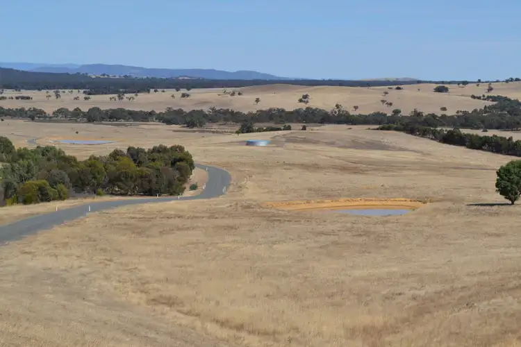 0 Pyrenees Hwy, Ararat VIC 3377