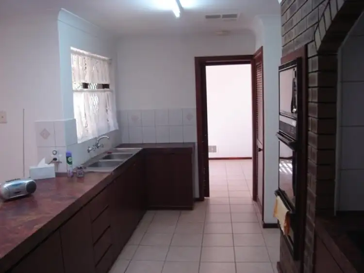 Seventh view of Homely house listing, 31 Caribbean Drive, Safety Bay WA 6169