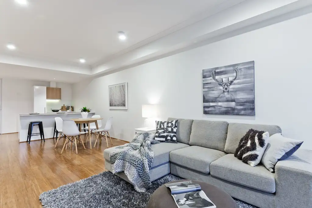 Main view of Homely unit listing, 6/5 Barker Avenue, Como WA 6152