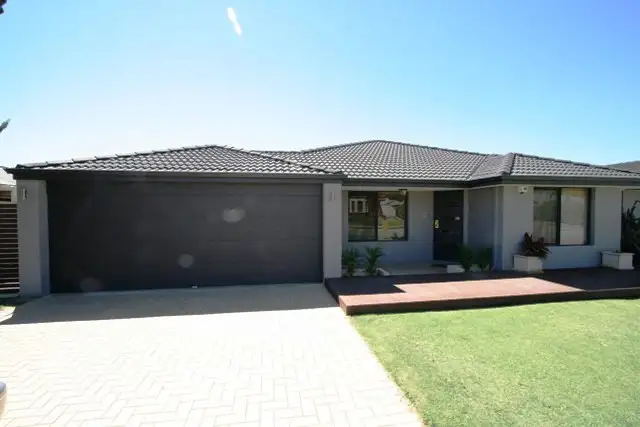 Main view of Homely house listing, 7 Hortonia Avenue, Secret Harbour WA 6173