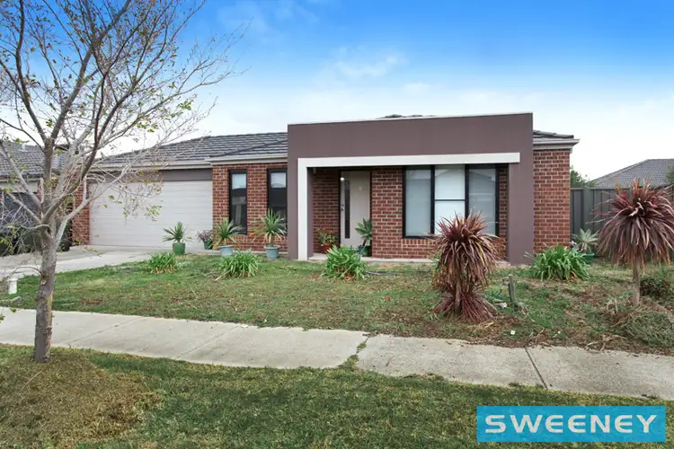 4 Holmewood Avenue, Deer Park VIC 3023