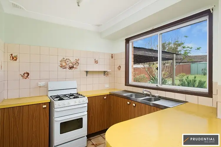 Second view of Homely house listing, 60 Cleopatra Drive, Rosemeadow NSW 2560