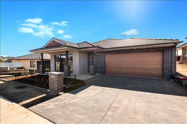3 Alchin Street, Googong NSW 2620