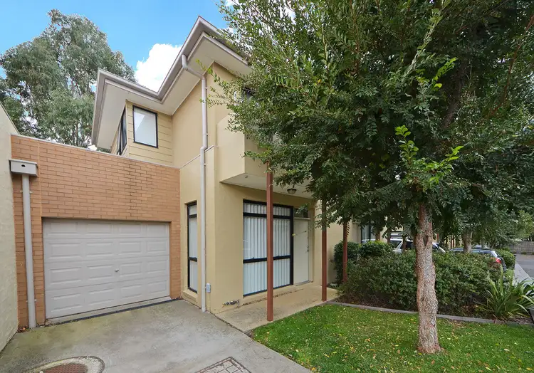 17 Brushbox Court, Clayton VIC 3168