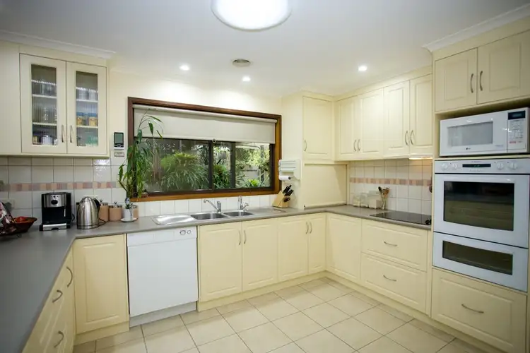 Fourth view of Homely house listing, 1 Dawson Court, Horsham VIC 3400