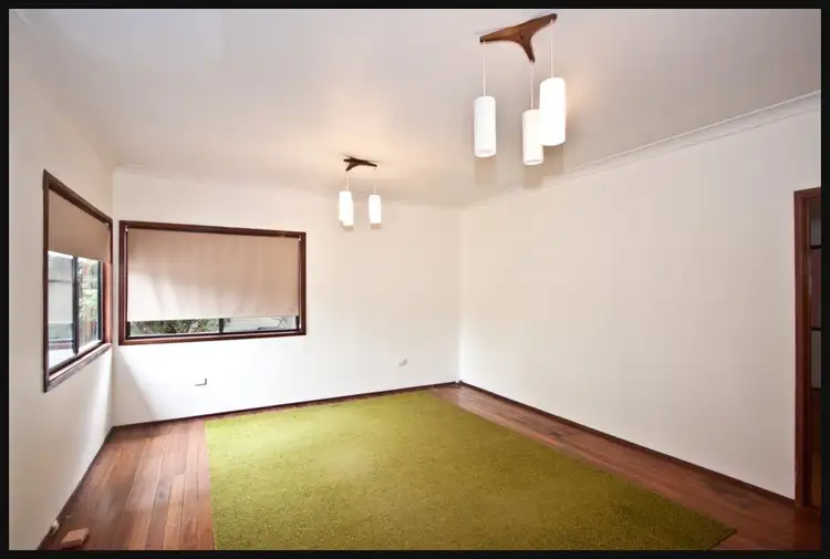 Second view of Homely house listing, 10 Budgeree Avenue, Lake Munmorah NSW 2259