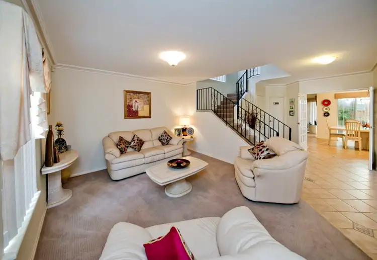 2/25 Roscorla Avenue, Yokine WA 6060