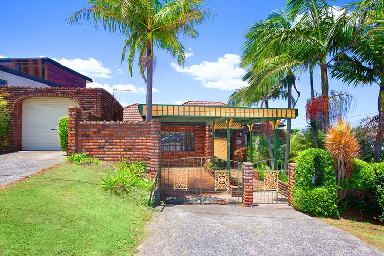 5 Hogarth Avenue, Dee Why NSW 2099