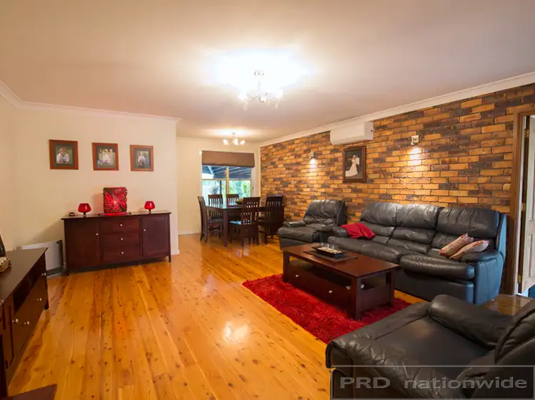 Second view of Homely house listing, 8 Holford Crescent, Thornton NSW 2322