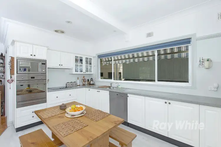 Fourth view of Homely house listing, 306 Skye Point, Coal Point NSW 2283