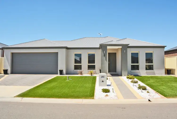 8 Ponderosa Way, Mildura VIC 3500