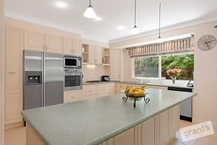 Fourth view of Homely house listing, 6 Meadowbank Close, Lysterfield South VIC 3156
