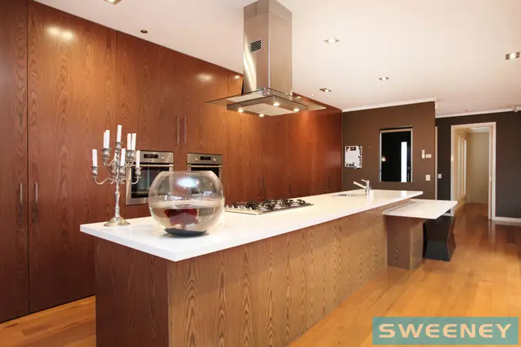Fifth view of Homely house listing, 10 Ashridge Court, Burnside Heights VIC 3023