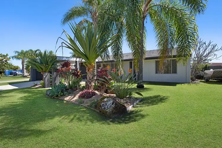 3 Jib Court, Mermaid Waters QLD 4218
