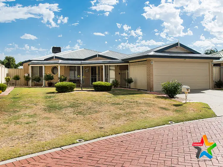 32 Norvills Retreat, Kiara WA 6054