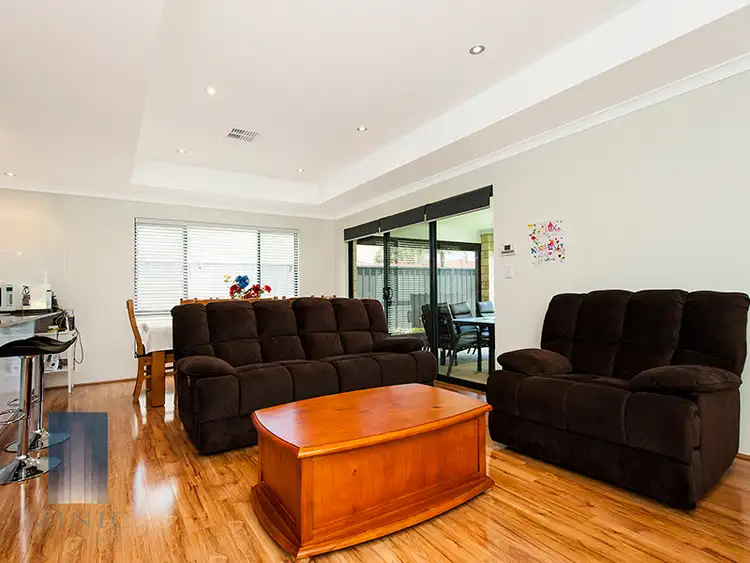 Fourth view of Homely house listing, 2/20 Amstey Street, Riverton WA 6148