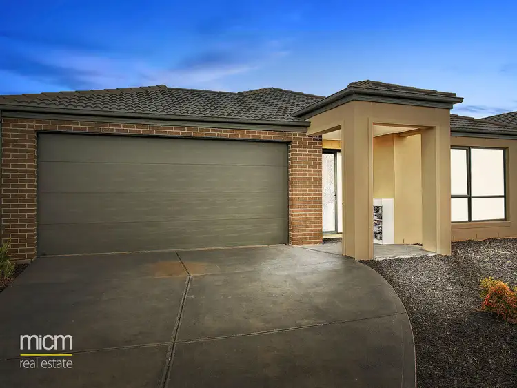 Second view of Homely house listing, 27 Springleaf Road, Tarneit VIC 3029