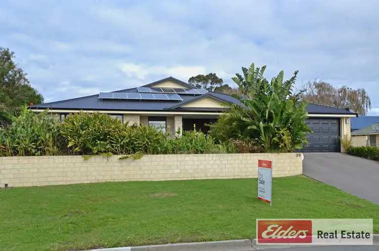 39 Katoomba St, Orana WA 6330