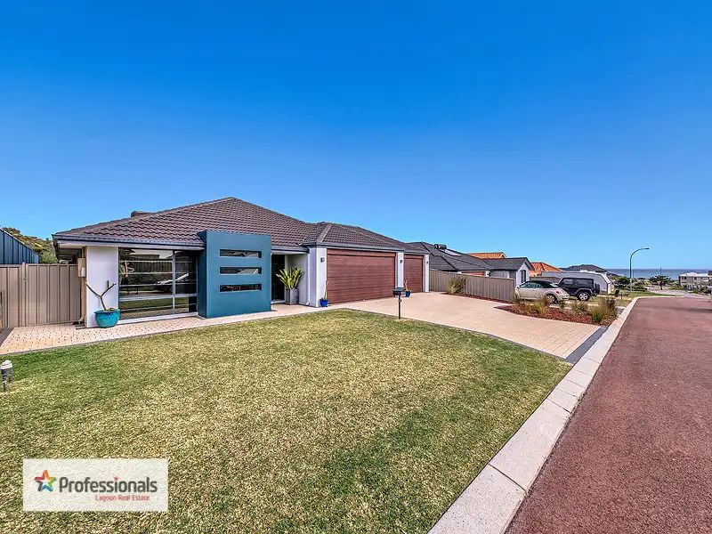 Main view of Homely house listing, 31 Dottyback Bend, Yanchep WA 6035