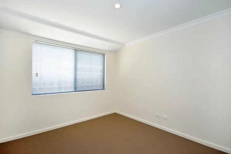 Fifth view of Homely house listing, 10 Boyagarring Gardens, Ellenbrook WA 6069