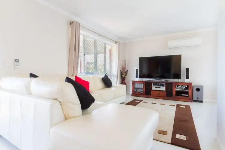 Second view of Homely house listing, 8 Kuter Court, Edens Landing QLD 4207