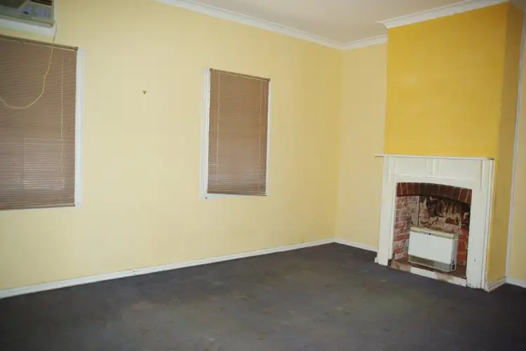 Fourth view of Homely house listing, 33 Arthur Street, Wellington NSW 2820